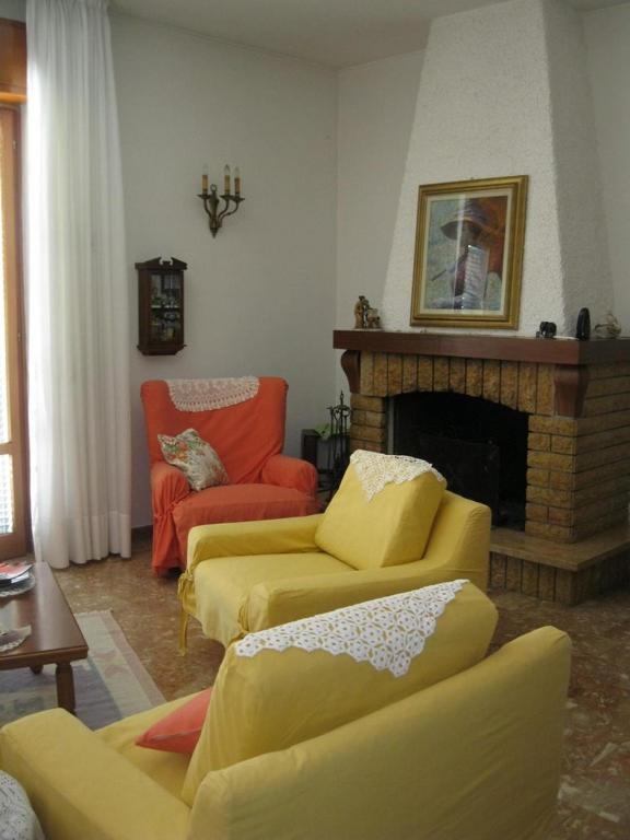 La Casa Dei Pini Bed and Breakfast Malnate Exteriör bild